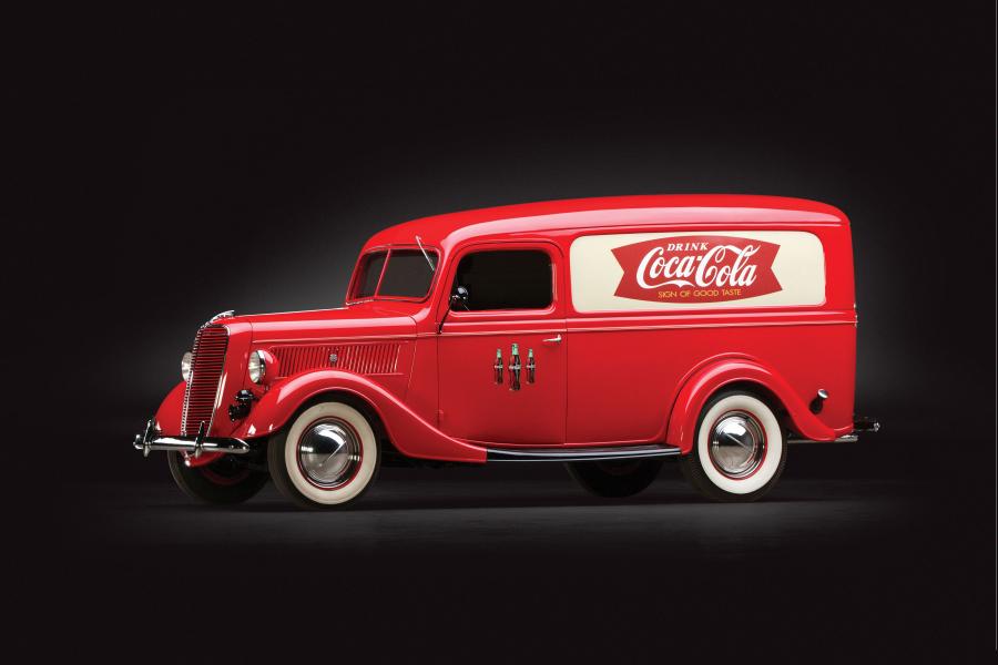 Ford V8 Panel Delivery 1937 года  (фото 1 из 14)